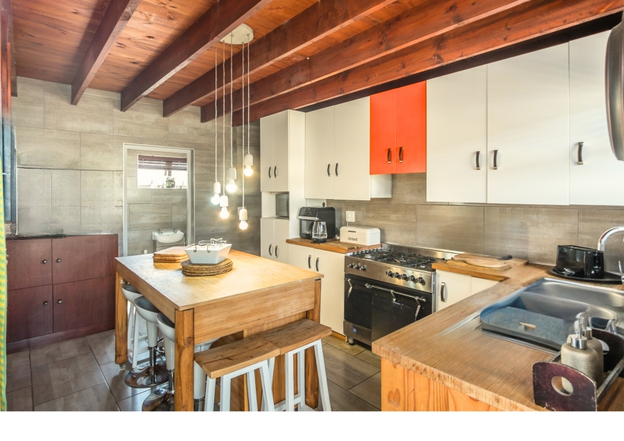 3 Bedroom Property for Sale in Capri Western Cape
